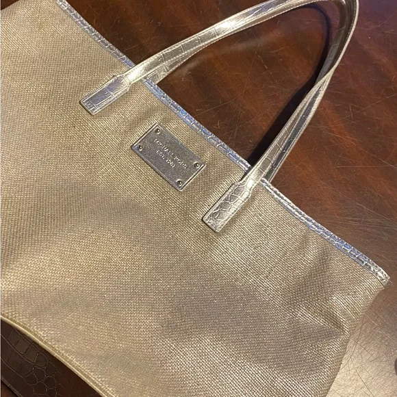 Michael Kors Silver and Brown Tote Bag - Picture 4 of 8